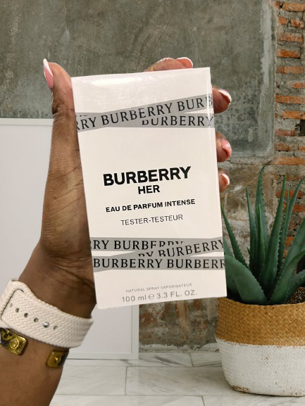 Burberry her intense