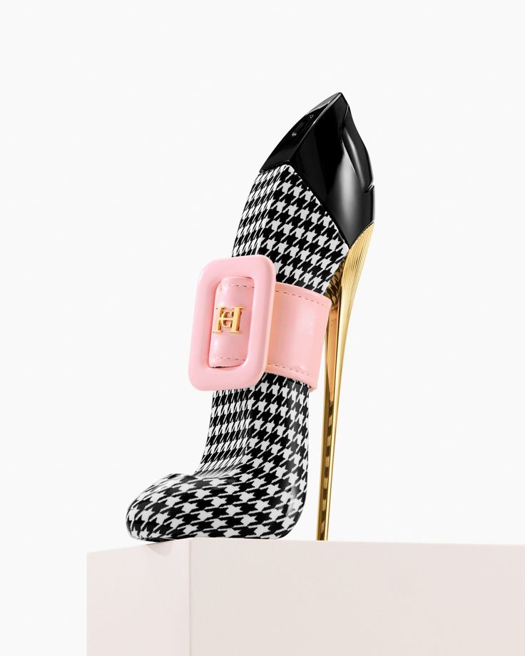 CH Good Girl Blush Tweed Talk